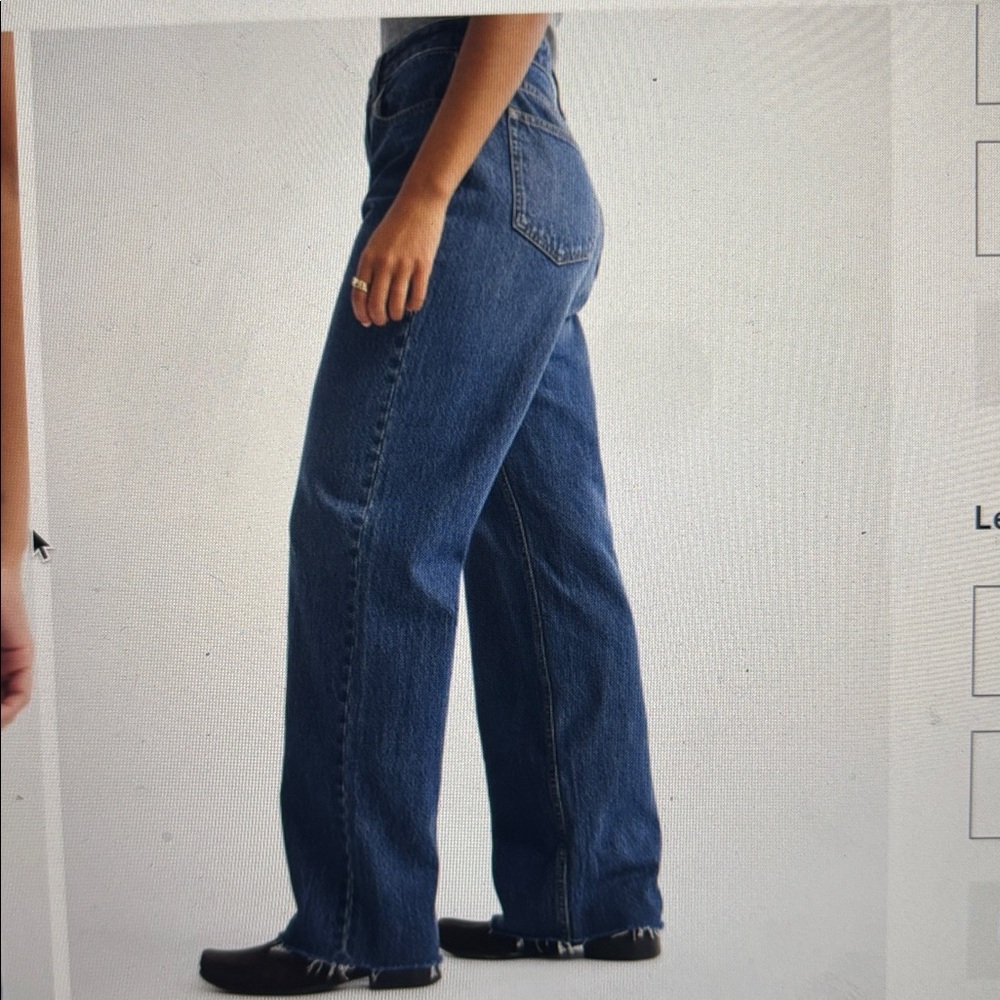 Curve Love High Rise Loose Jean - Picture 3 of 9